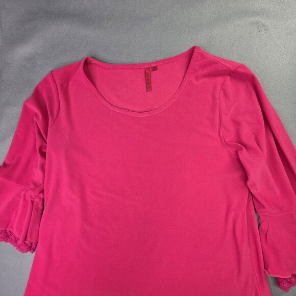 Love Scarlett Shirt Womens XL Pink Bell Sleeve Lace Trim Stretch Pullover Top - Picture 4 of 11